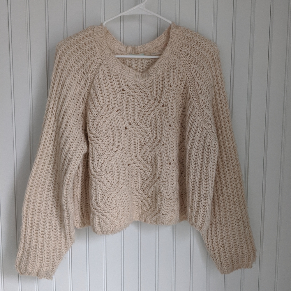 Kimchi Blue Urban Outfitters sweater